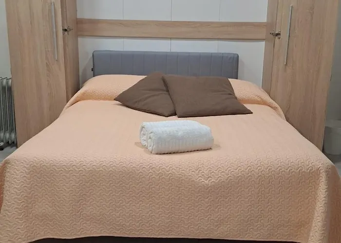 شقة Sole&scudo فيناريا ريالي